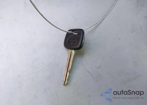 2004 Toyota Camry Le from USA, damaged, VIN 4T1BE32K94U338341